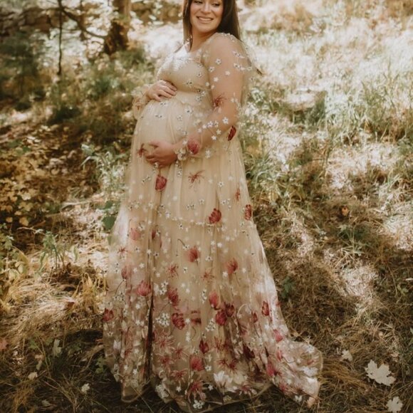 EleStory Autumn Blossom Embroidered Maternity Maxi Dress – Size Small - Picture 3 of 15